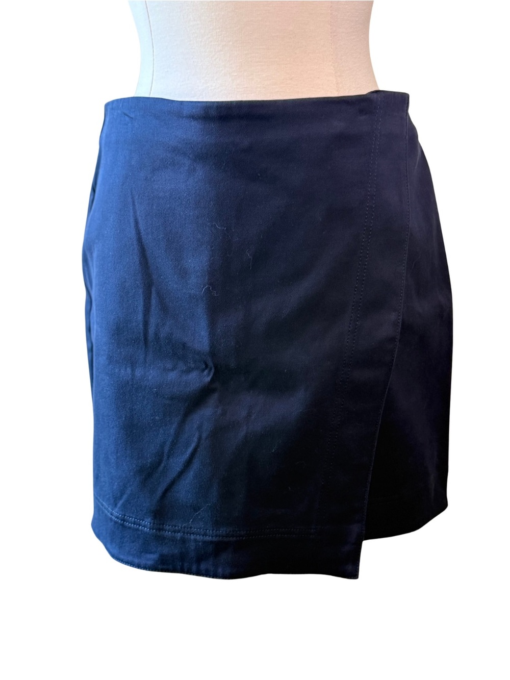 ANN TAYLOR Classic Navy Skirt Size 10 Straight Faux Wrap